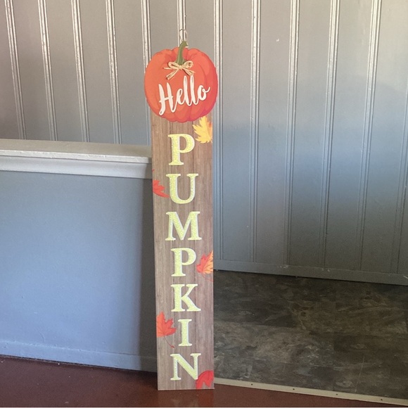 NWT- 48” Vertical Wooden Glittered HELLO PUMPKIN Fall Decor Sign - Picture 16 of 17